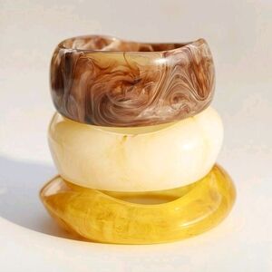 Set of Three Swirl Bangles